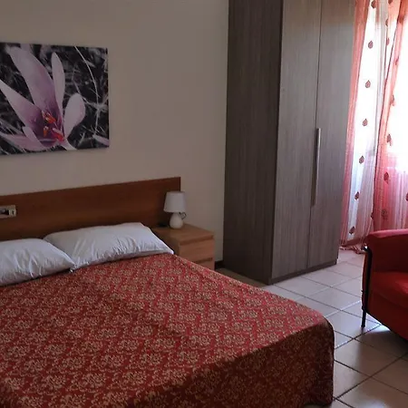 Hotel Pontenuovo 2*