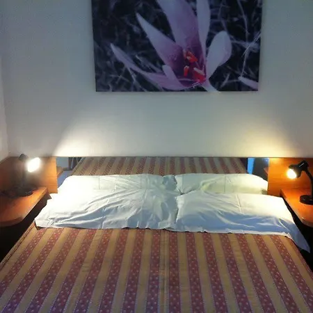 Pontenuovo 2* Merone